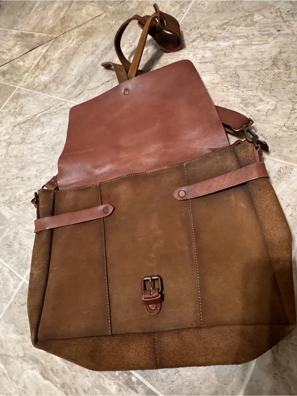 STS RANCHWEAR Classic Brown leather Crossbody Messenger Bag